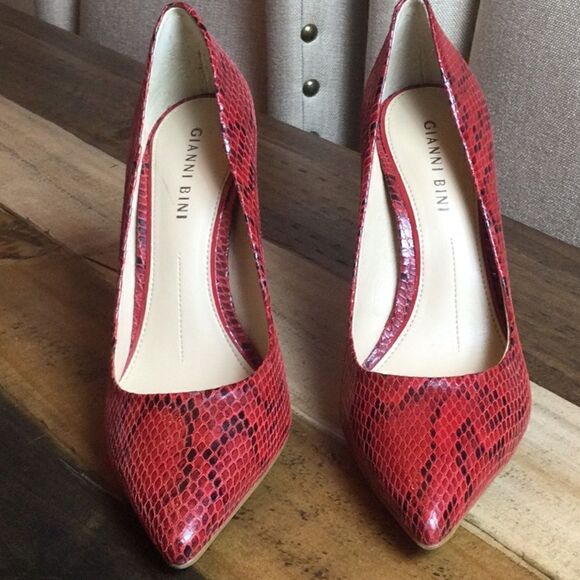 Gianni BINI Snake Skin Pumps/Stilettos - Picture 2 of 6